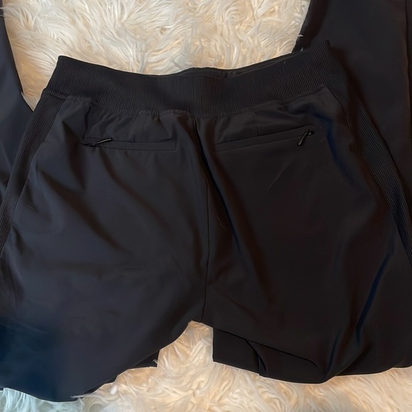 Athleta black everyday pants - Picture 11 of 11